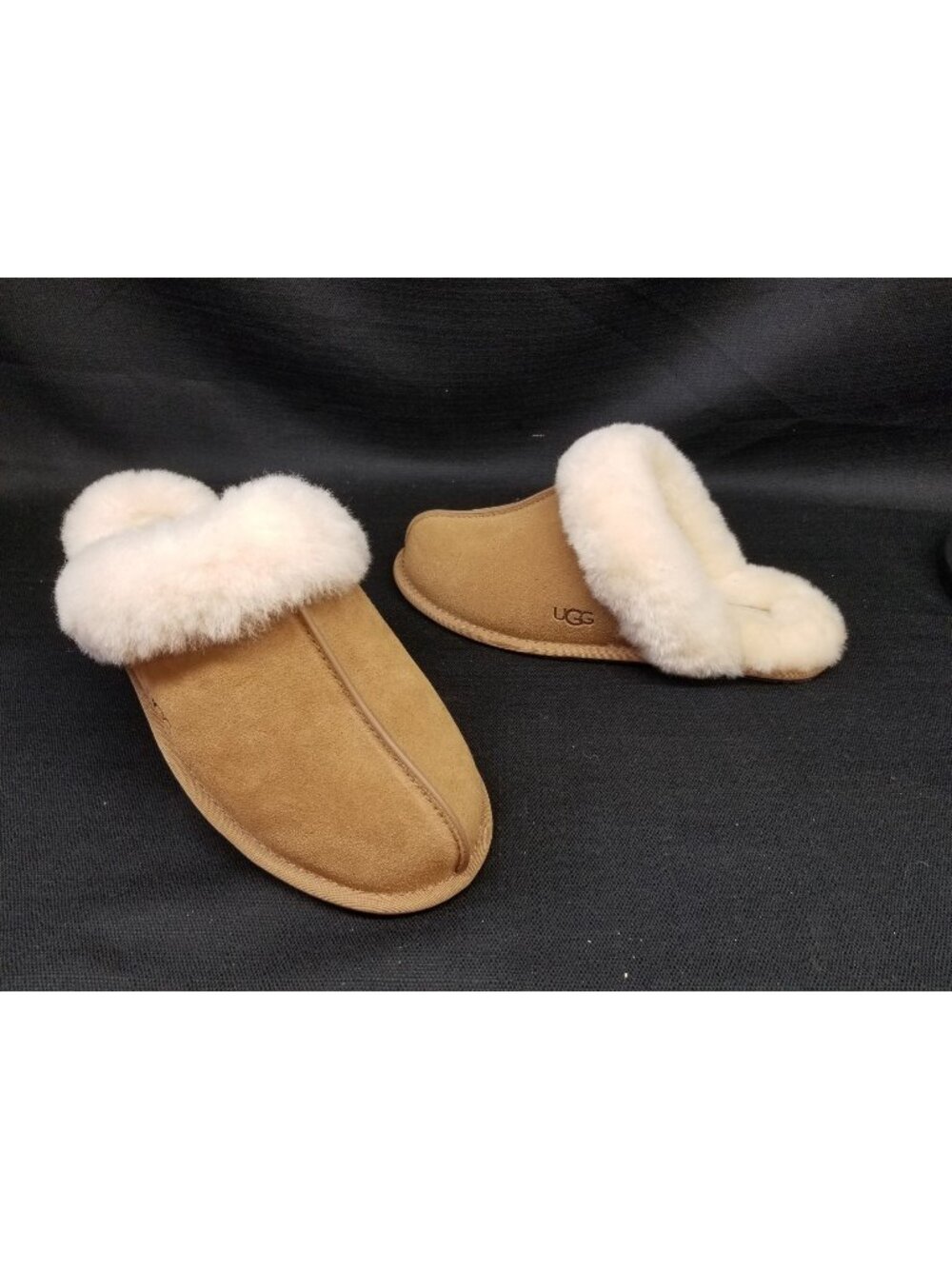 UGG Women's Scuffette II Chestnut Suede Slippers Size 9 NEW NO BOX!